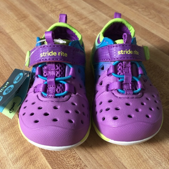 Stride Rite Other - NWT Stride Ride Phibian Sneakers Water Shoes 4